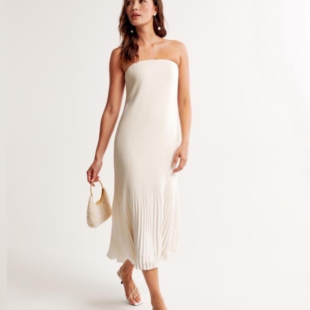 A&F Giselle Pleat Release Midi Dress